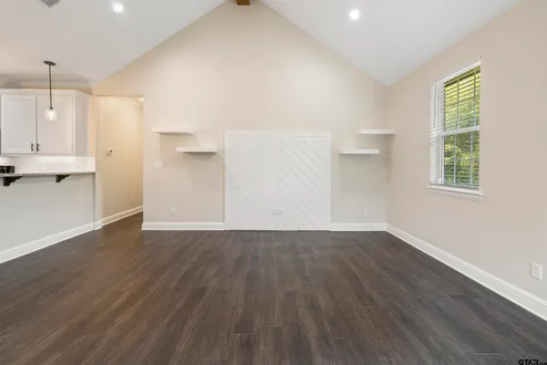 $259,000 | 9710 West Lakeshore Drive, Tyler, TX 75709