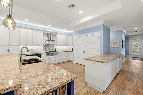 $1,249,000 | 2623 57th Street South, Gulfport, FL 33707