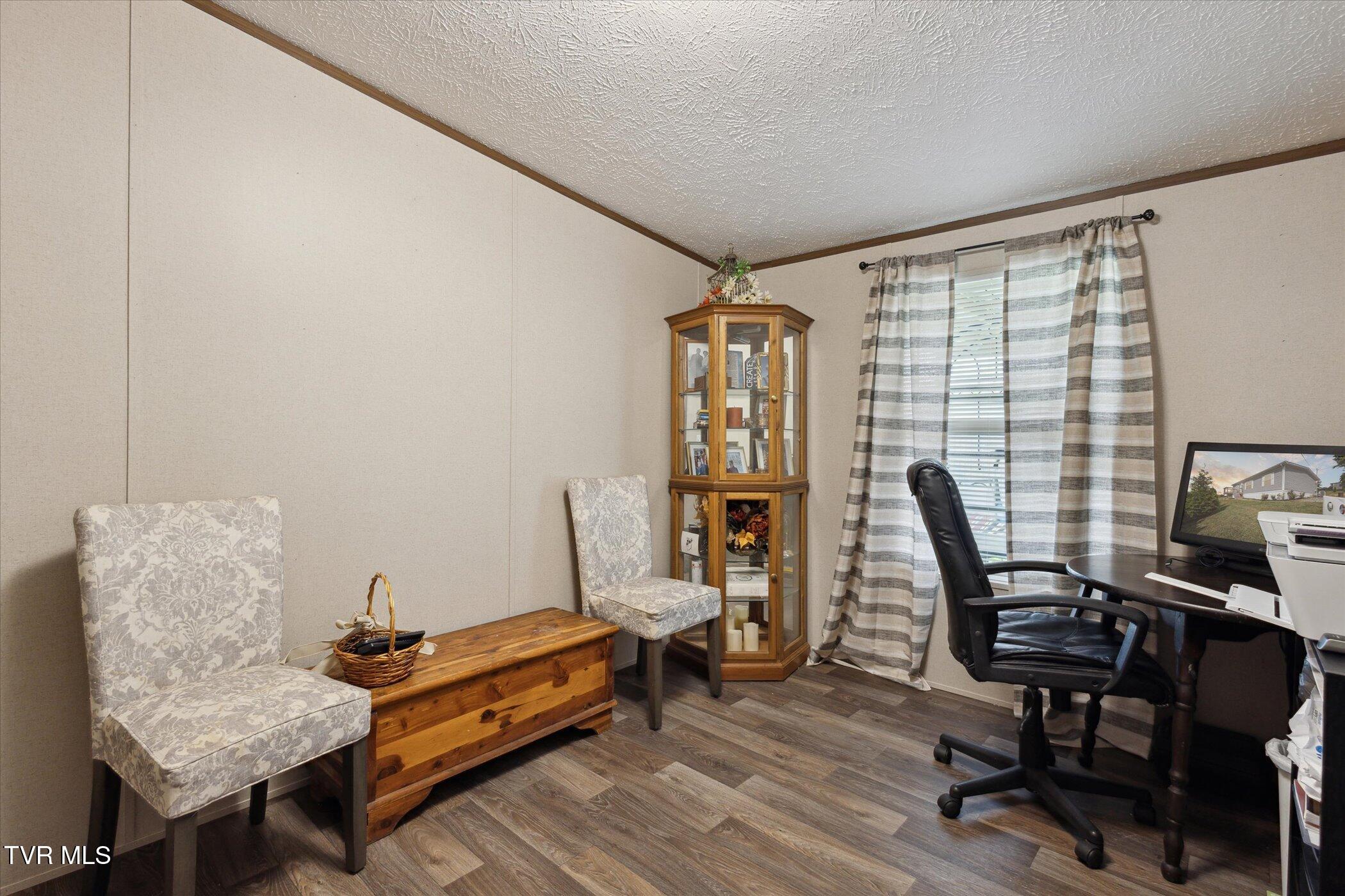 118 Copas Road Kingsport, TN 37663 - Photo 19 of 31 19-118-Copas-Rd-Kingsport-TN-37663-Windo