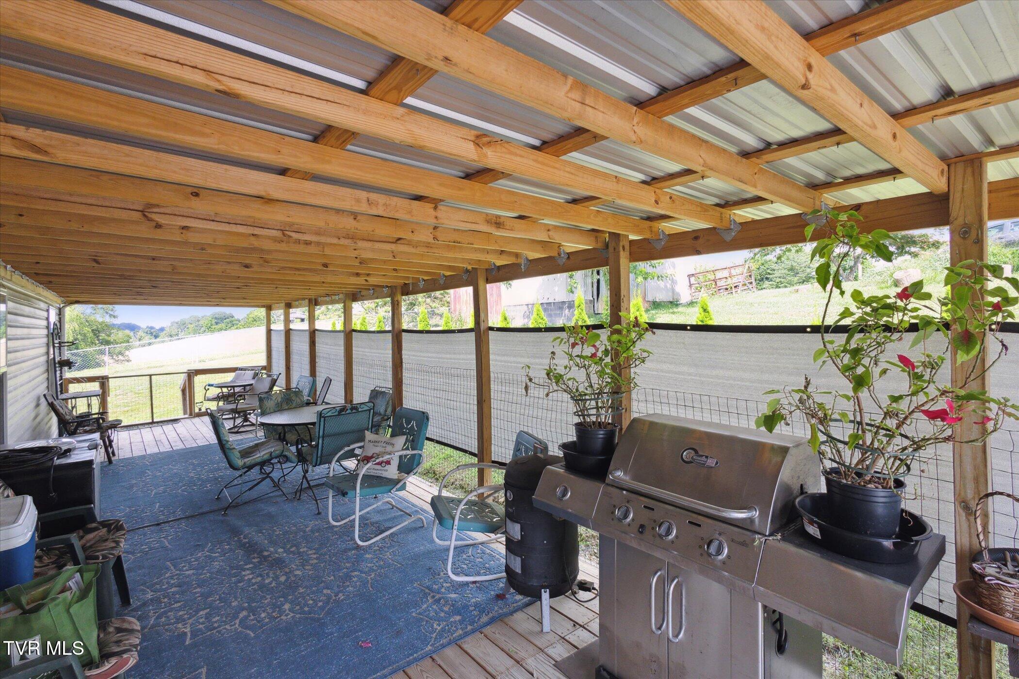 118 Copas Road Kingsport, TN 37663 - Photo 25 of 31 25-118-Copas-Rd-Kingsport-TN-37663-Windo