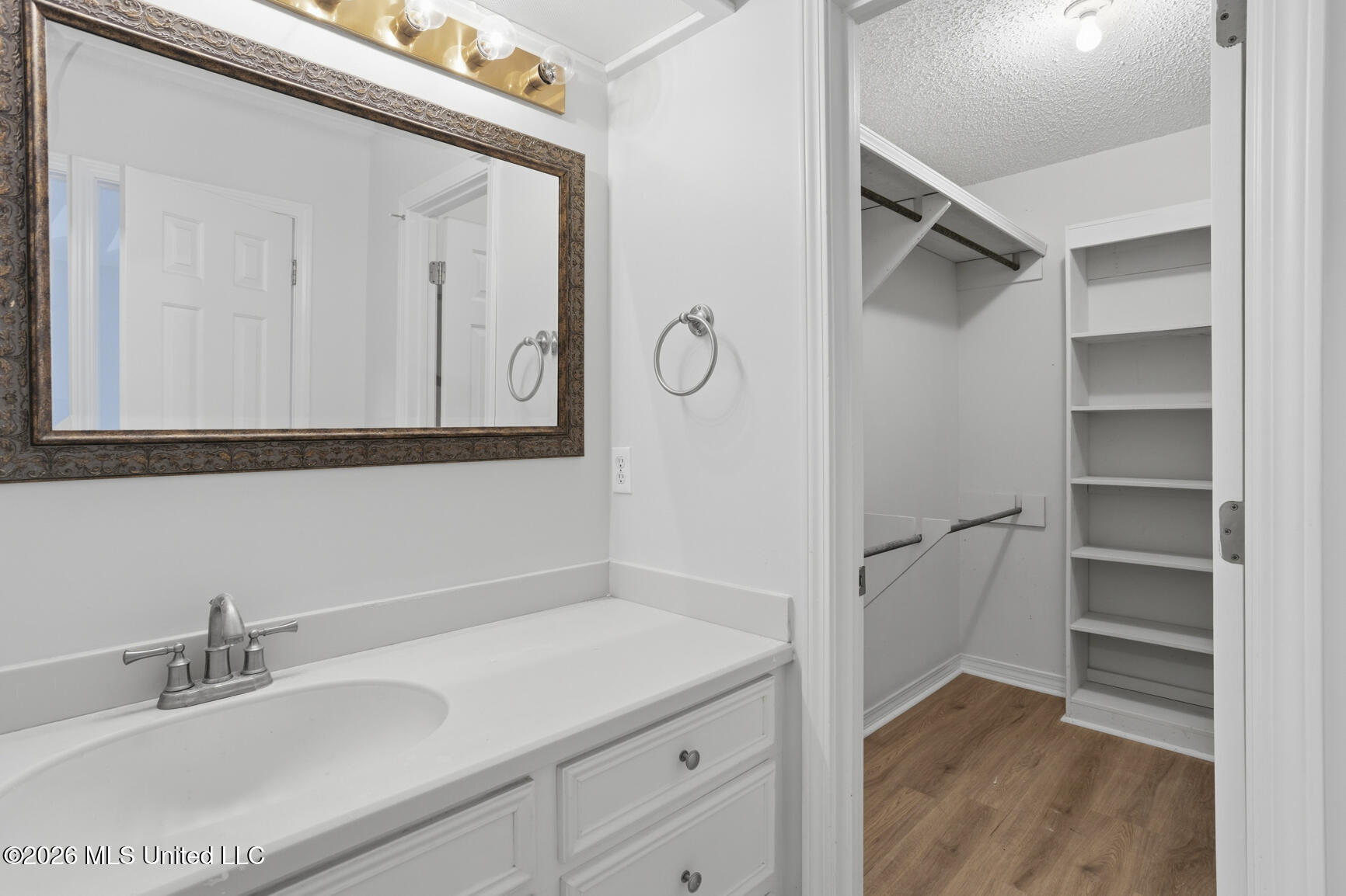 158 Armonde Court Madison, MS 39110 - Photo 12 of 18 158 Armonde Ct-14