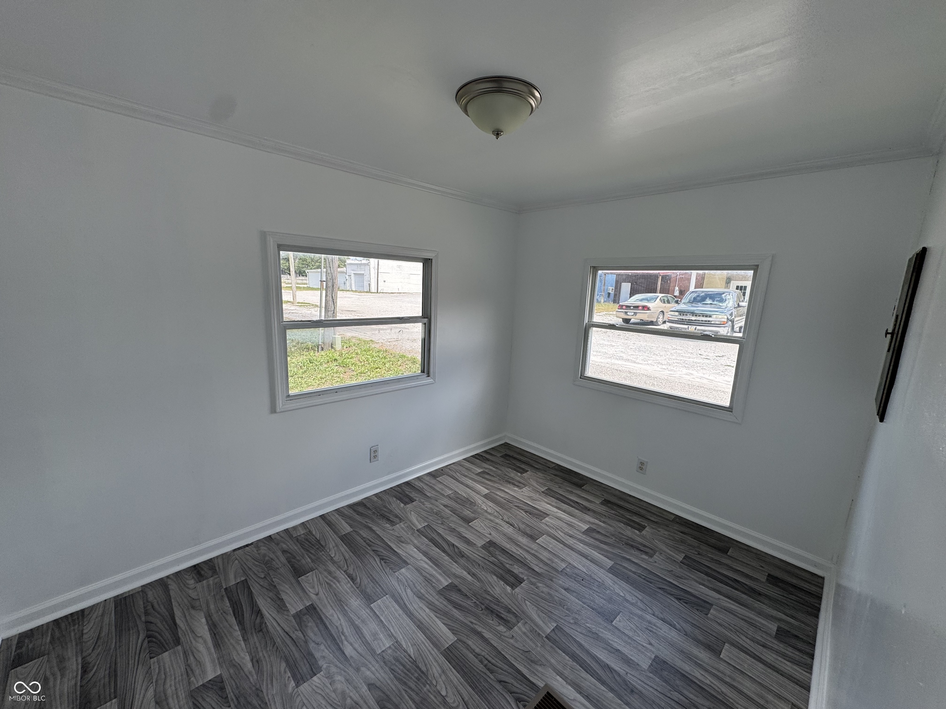 106 West Water Street Converse, IN 46919 - Photo 4 of 10