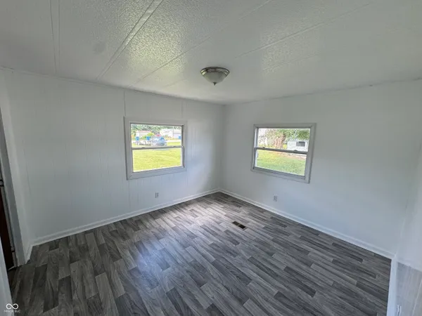 $74,000 | 106 West Water Street, Converse, IN 46919