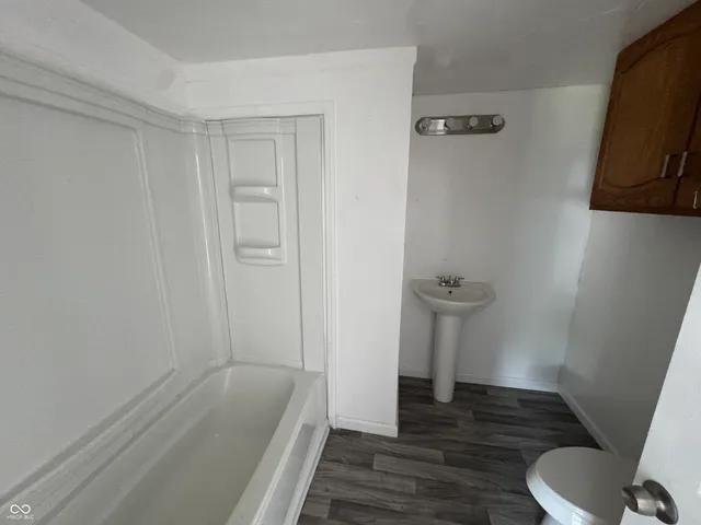 $74,000 | 106 West Water Street, Converse, IN 46919