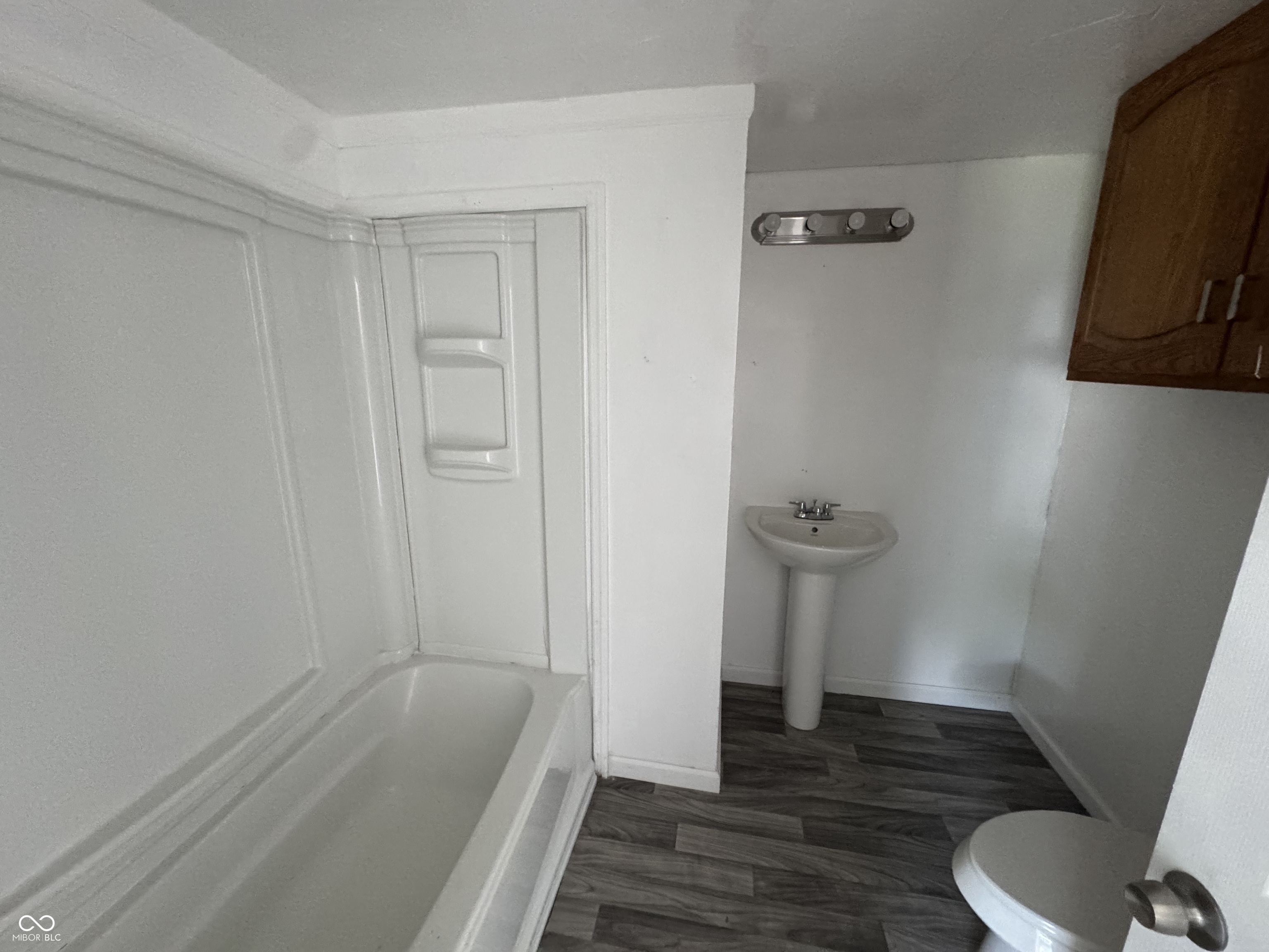 106 West Water Street Converse, IN 46919 - Photo 6 of 10