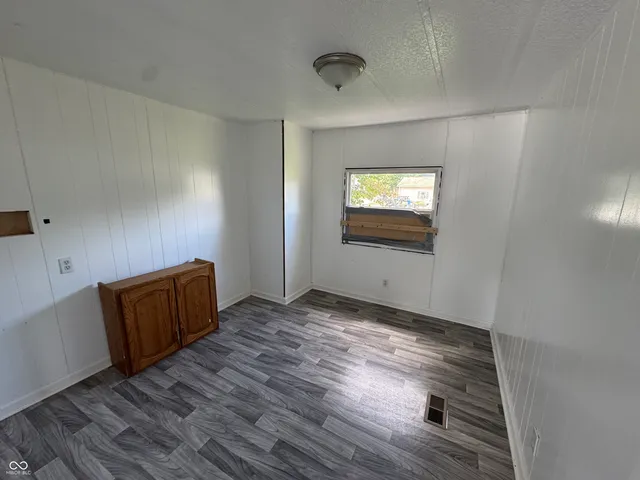 $74,000 | 106 West Water Street, Converse, IN 46919