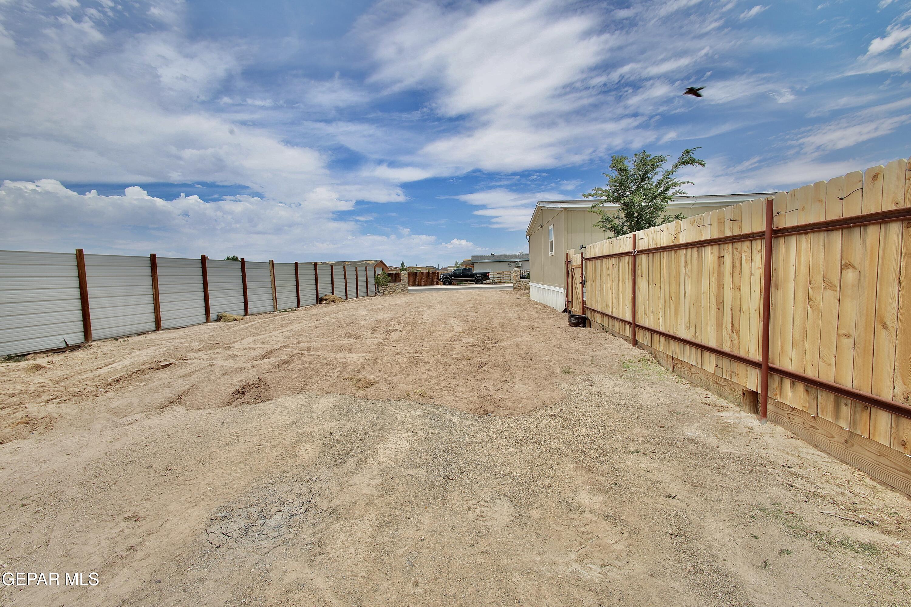 380 Burbridge Road Clint, TX 79836 - Photo 12 of 57 6954E3D2-7B4D-42C4-8463-0447CE0DCE76