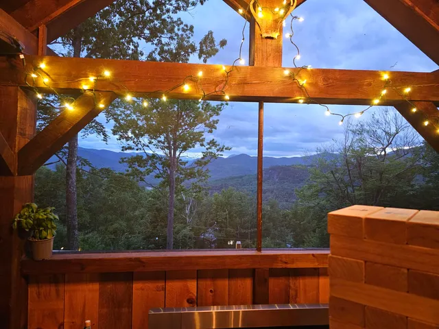 $1,185,000 | 199 Mittenwald Strasse, Bartlett, NH 03812