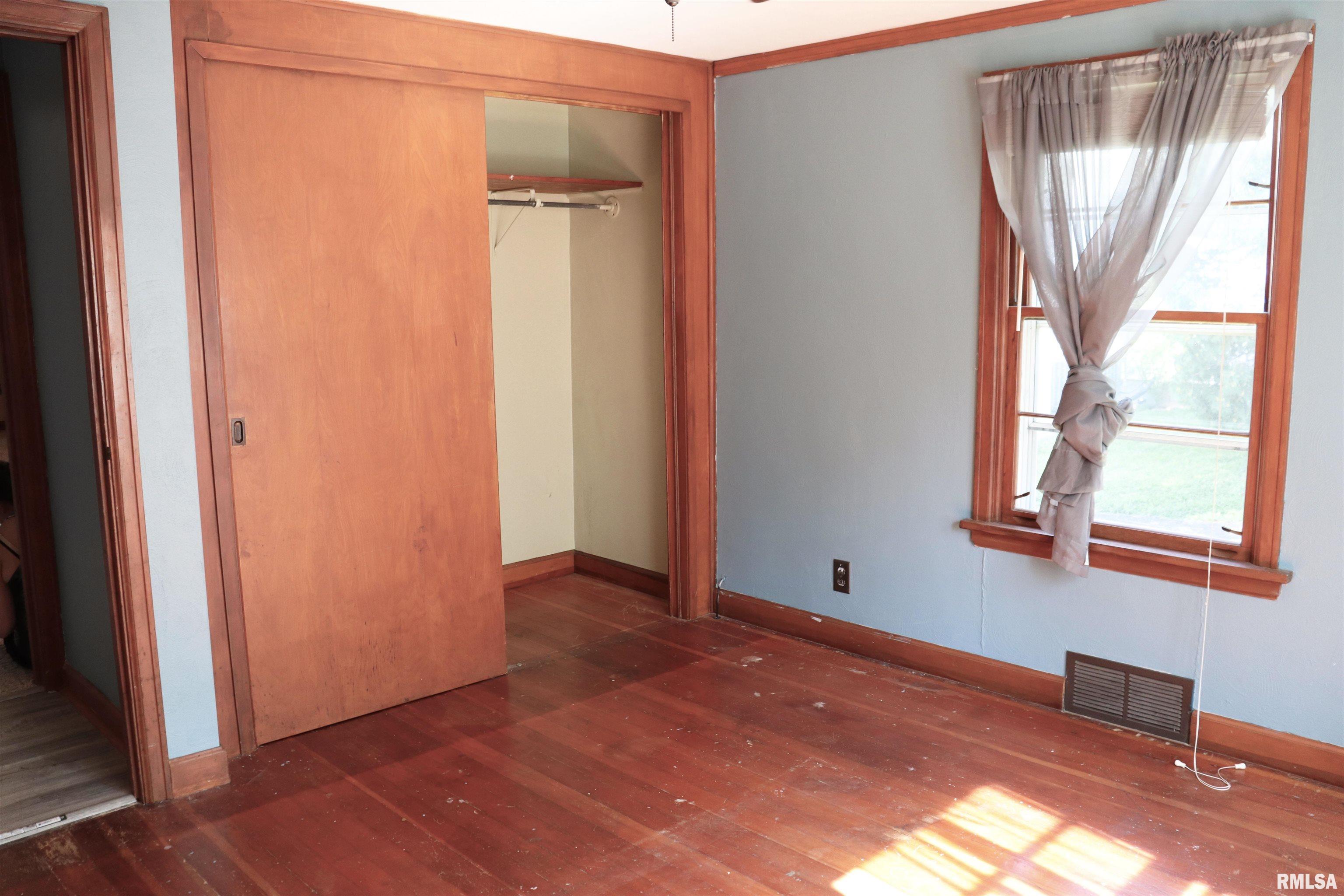 177 South Cone Street Farmington, IL 61531 - Photo 23 of 42