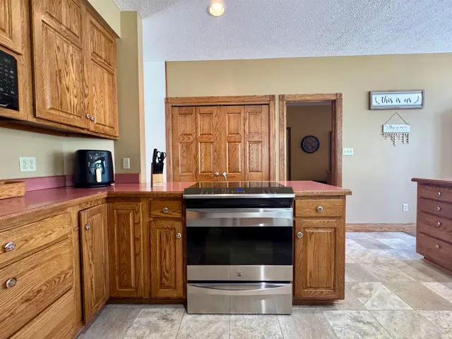 $474,900 | 108 South County Road 750 East, Dugger, IN 47848