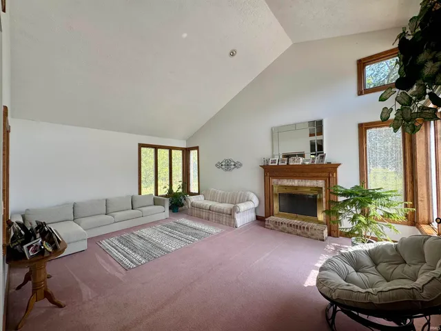 $474,900 | 108 South County Road 750 East, Dugger, IN 47848