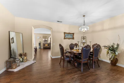$1,300,000 | 13886-88 Cheryl Creek Drive, El Cajon, CA 92021