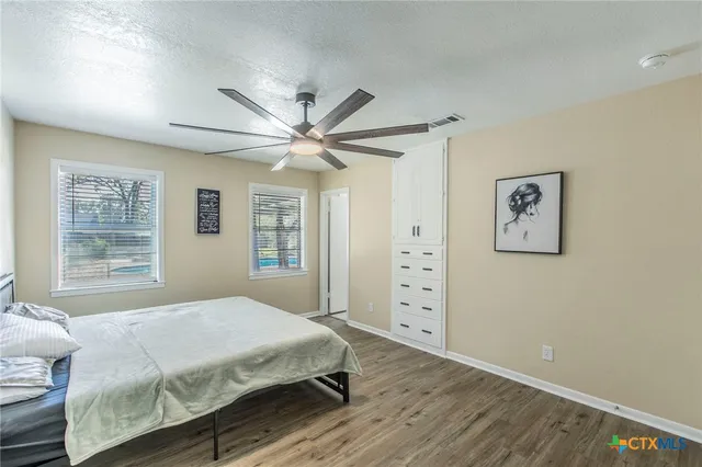 $238,900 | 400 Bridge Street, Gatesville, TX 76528