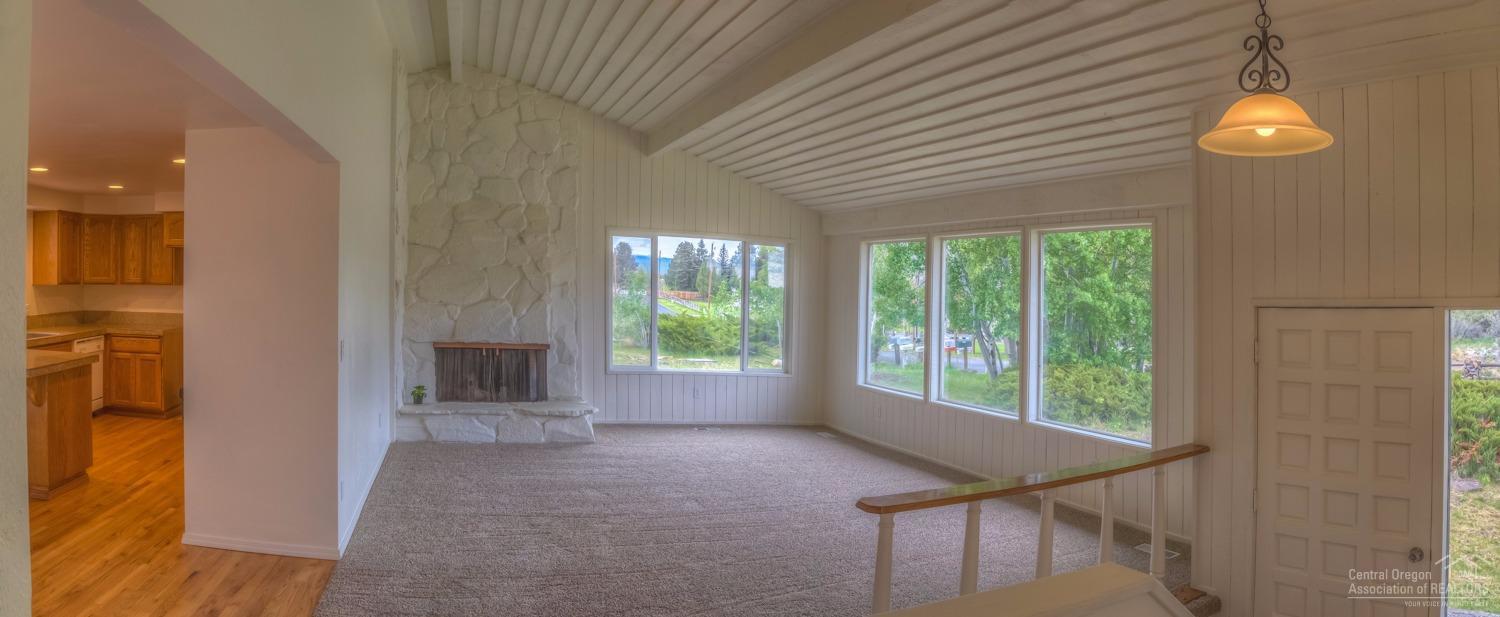 61850 Dobbin Road Bend, OR 97702 - Photo 5 of 25 Additional Photo