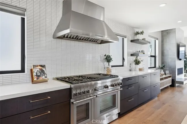 $3,195,000 | 959 5th Street, Unit A, Hermosa Beach, CA 90254