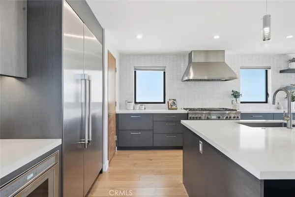 $3,149,000 | 959 5th Street, Unit A, Hermosa Beach, CA 90254