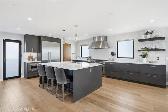 $3,195,000 | 959 5th Street, Unit A, Hermosa Beach, CA 90254
