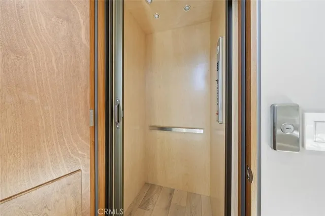 $3,195,000 | 959 5th Street, Unit A, Hermosa Beach, CA 90254