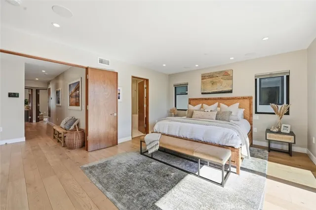 $3,195,000 | 959 5th Street, Unit A, Hermosa Beach, CA 90254