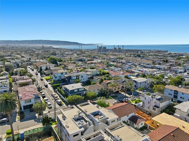 $3,195,000 | 959 5th Street, Unit A, Hermosa Beach, CA 90254