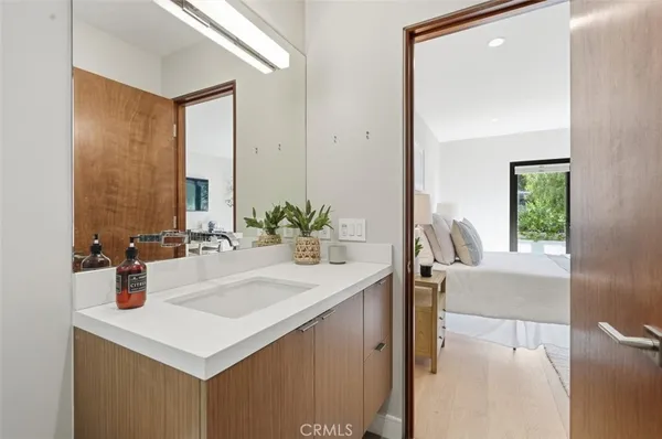 $3,149,000 | 959 5th Street, Unit A, Hermosa Beach, CA 90254