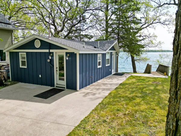 $380,000 | 44768 Birch Hill Road, Melrose, MN 56352