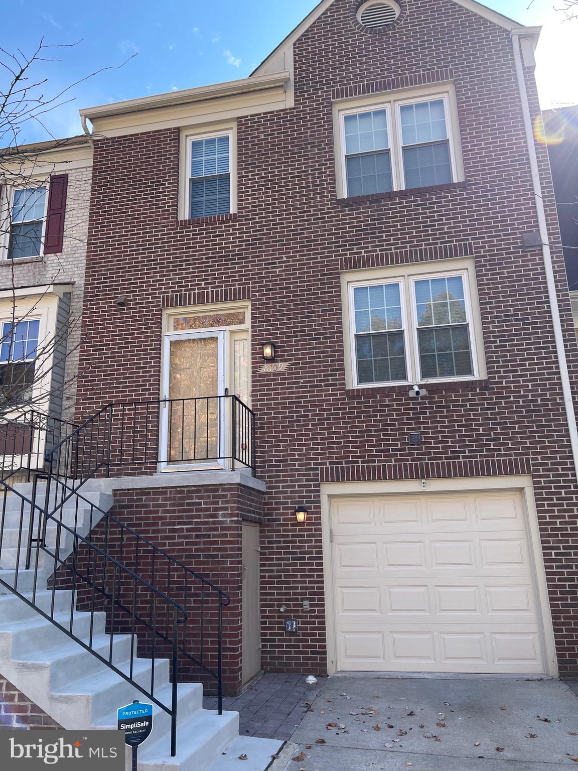 8109 Squirrel Run Road Springfield, VA 22152 - Photo 2 of 52