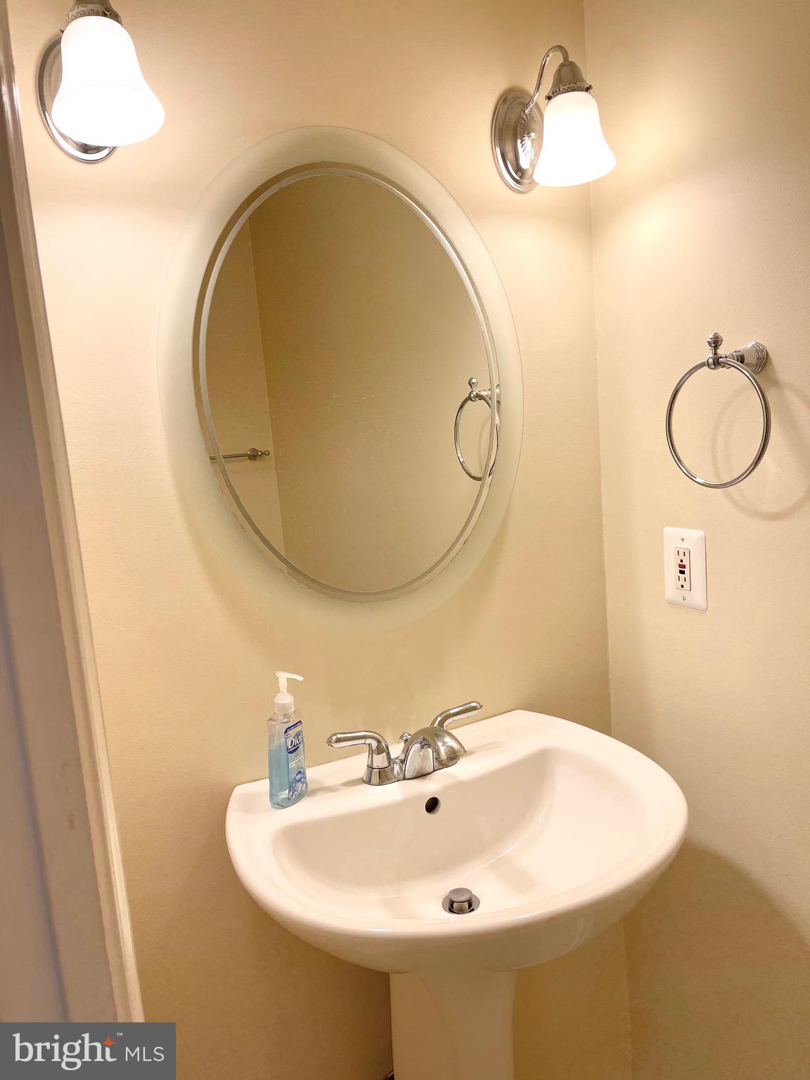 8109 Squirrel Run Road Springfield, VA 22152 - Photo 45 of 52