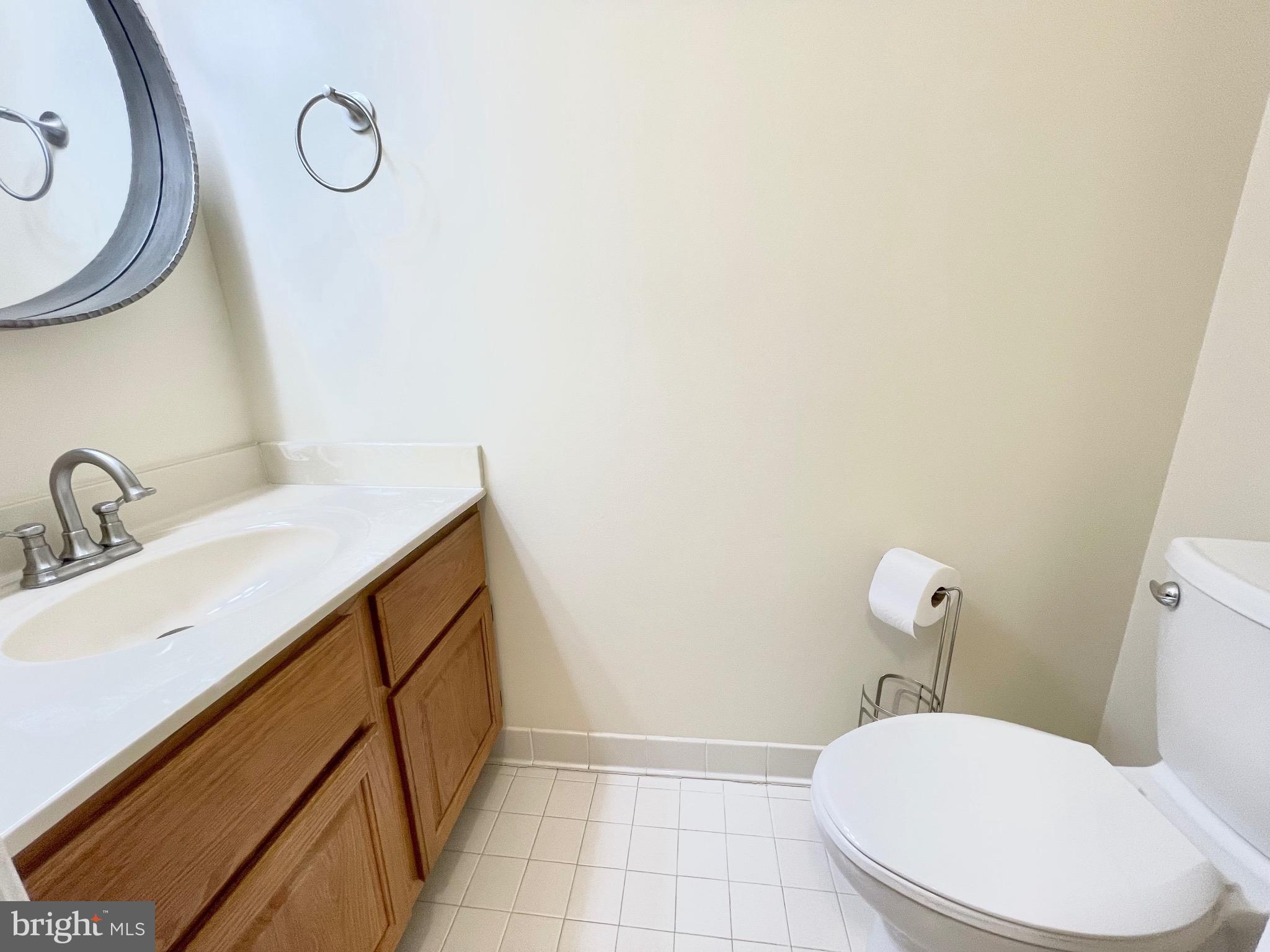 8109 Squirrel Run Road Springfield, VA 22152 - Photo 7 of 52