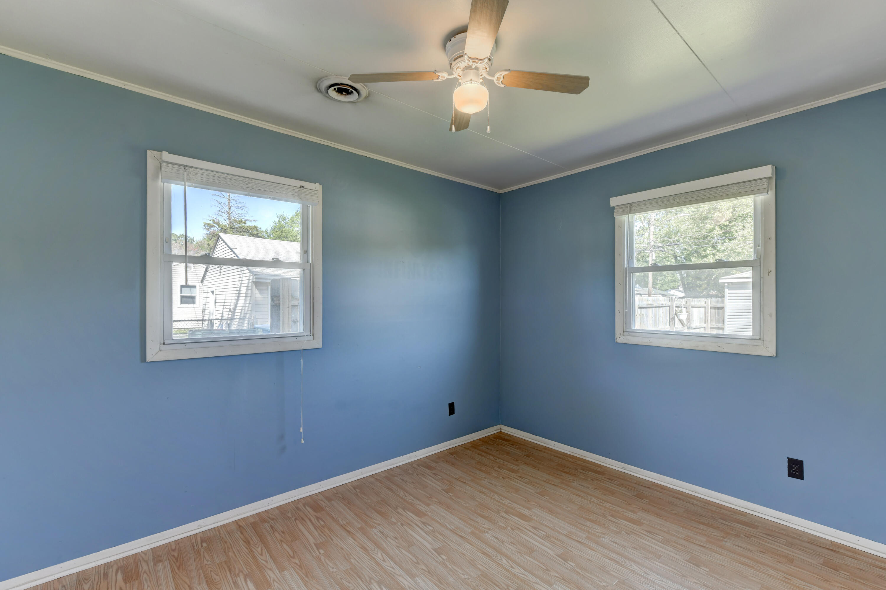 1615 175th Street Hammond, IN 46324 - Photo 11 of 13 3000x2000