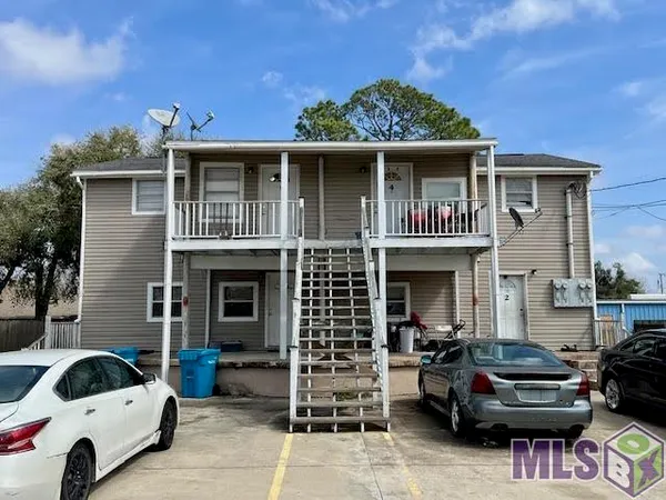 $325,000 | 205 Neptune Street, Unit 4, Morgan City, LA 70380