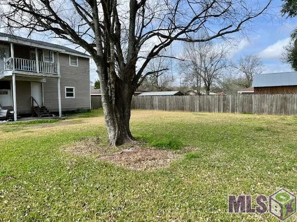 $325,000 | 205 Neptune Street, Unit 4, Morgan City, LA 70380