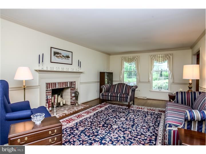 228 French Road Newtown Square, PA 19073 - Photo 3 of 20