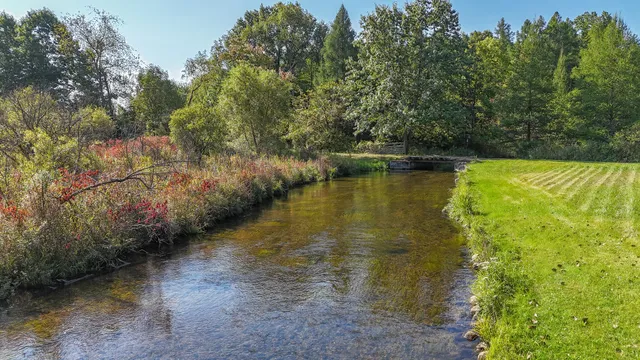 $1,150,000 | 1 Engle Street, Cassopolis, MI 49031