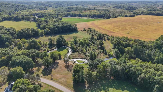 $1,150,000 | 1 Engle Street, Cassopolis, MI 49031