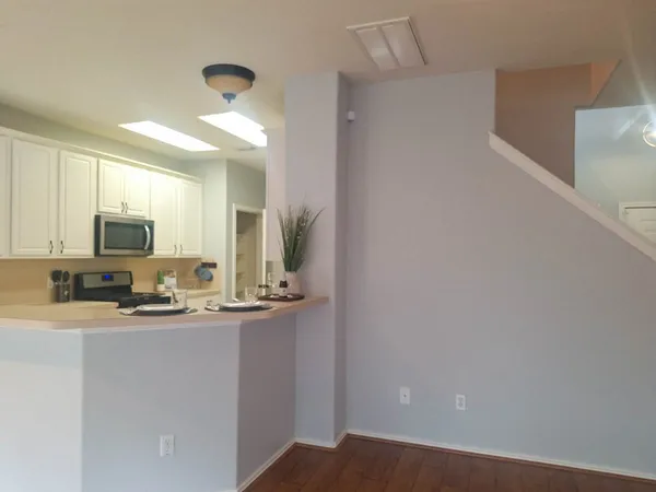 $1,890 | 27 Summer Haze Circle, The Woodlands, TX 77382