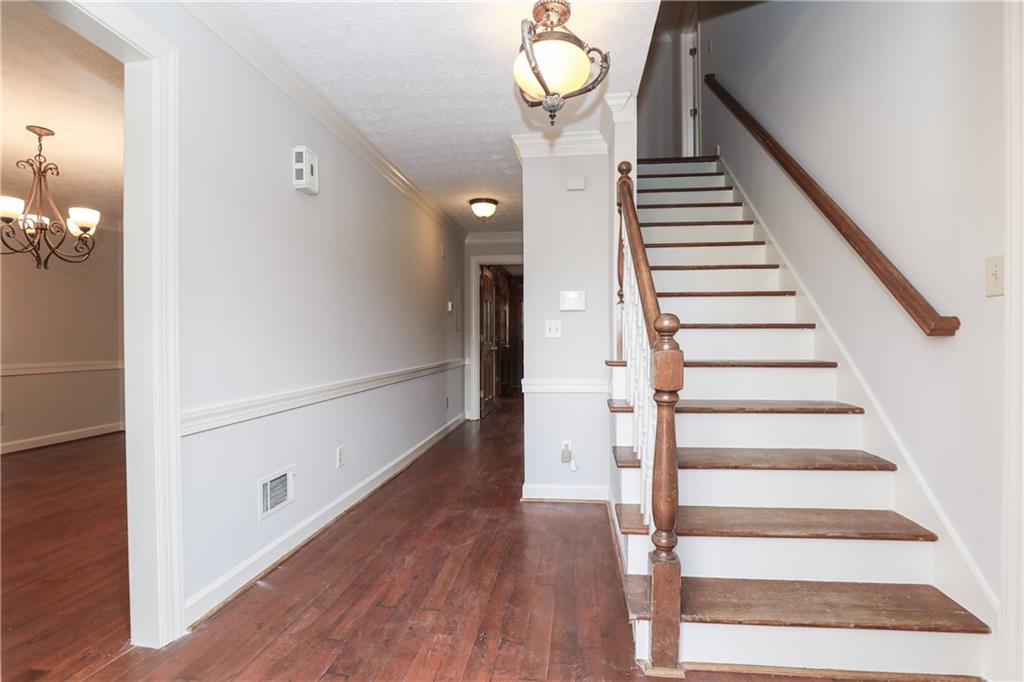 3122 Henderson Walk Atlanta, GA 30340 - Photo 4 of 70