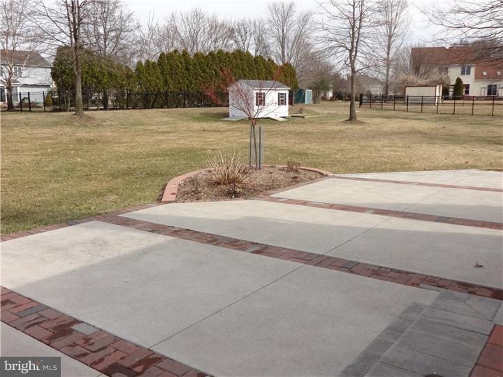 26 Brookwood Road Mount Laurel, NJ 08054 - Photo 24 of 25 Patio