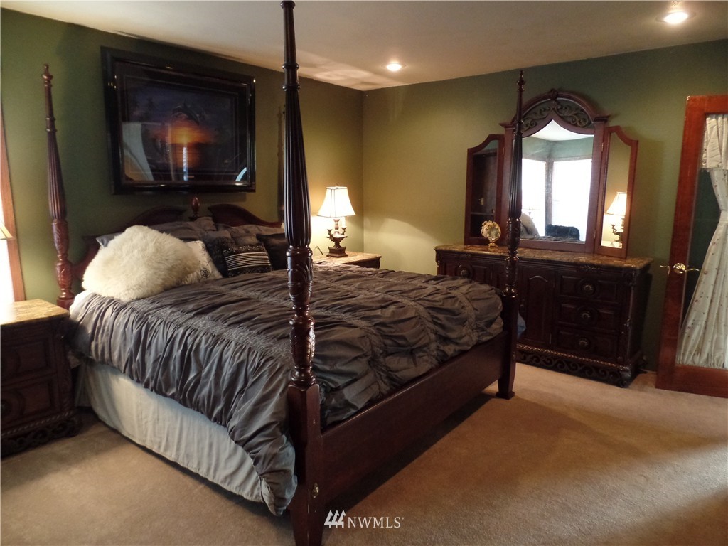 1227 Chilton Road Aberdeen, WA 98520 - Photo 9 of 25 Gallery Image 9
