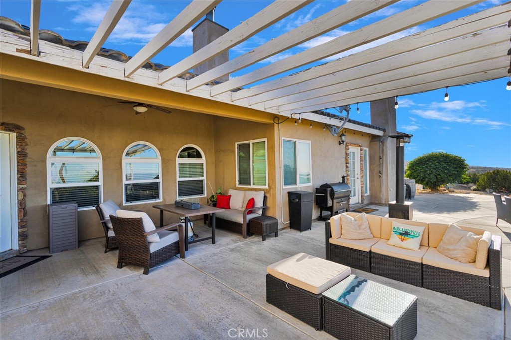 1030 Elsinore Road Pinon Hills, CA 92372 - Photo 54 of 75
