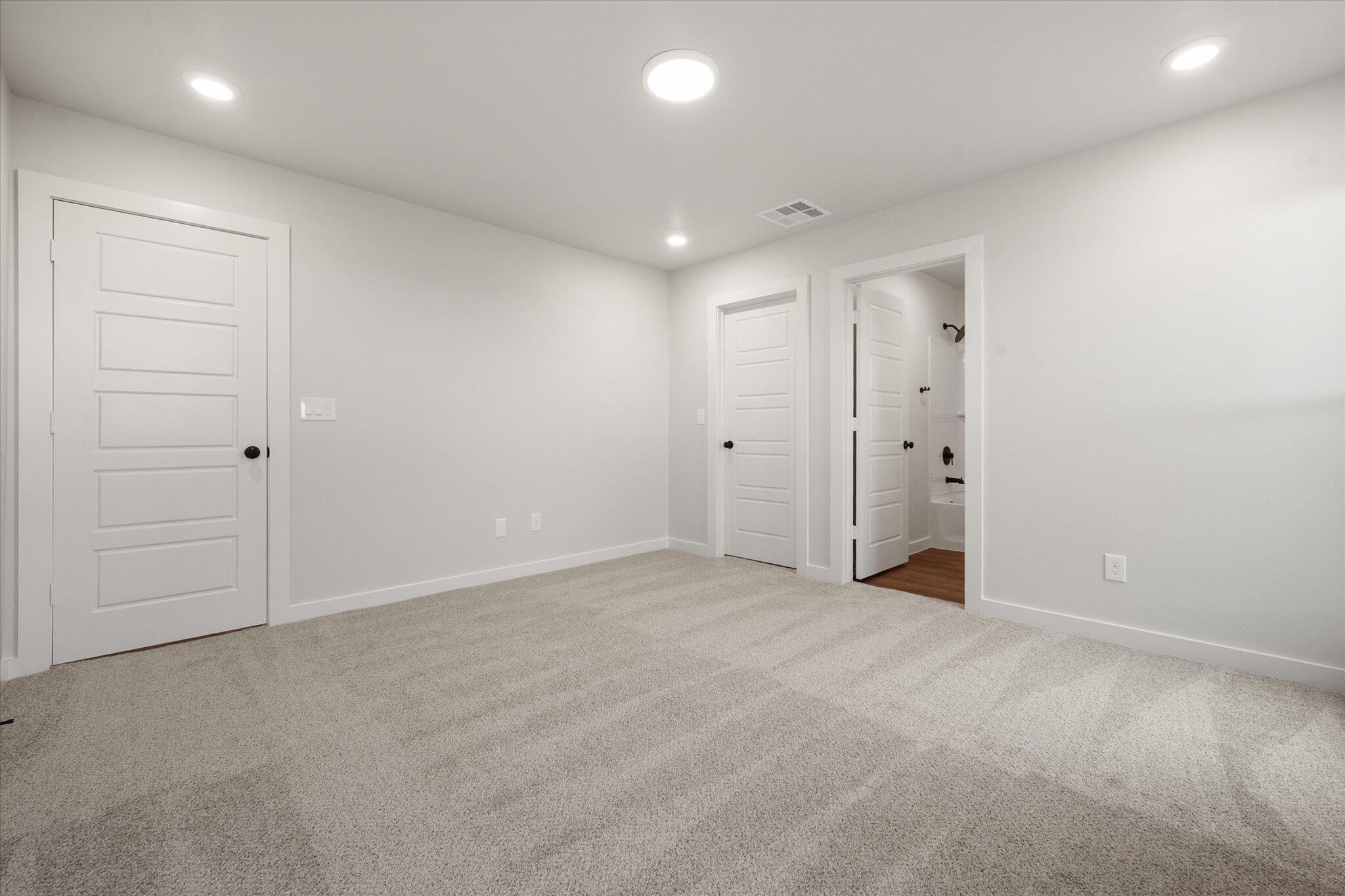 8607 29th Street Lubbock, TX 79407 - Photo 13 of 20 a view of an empty room