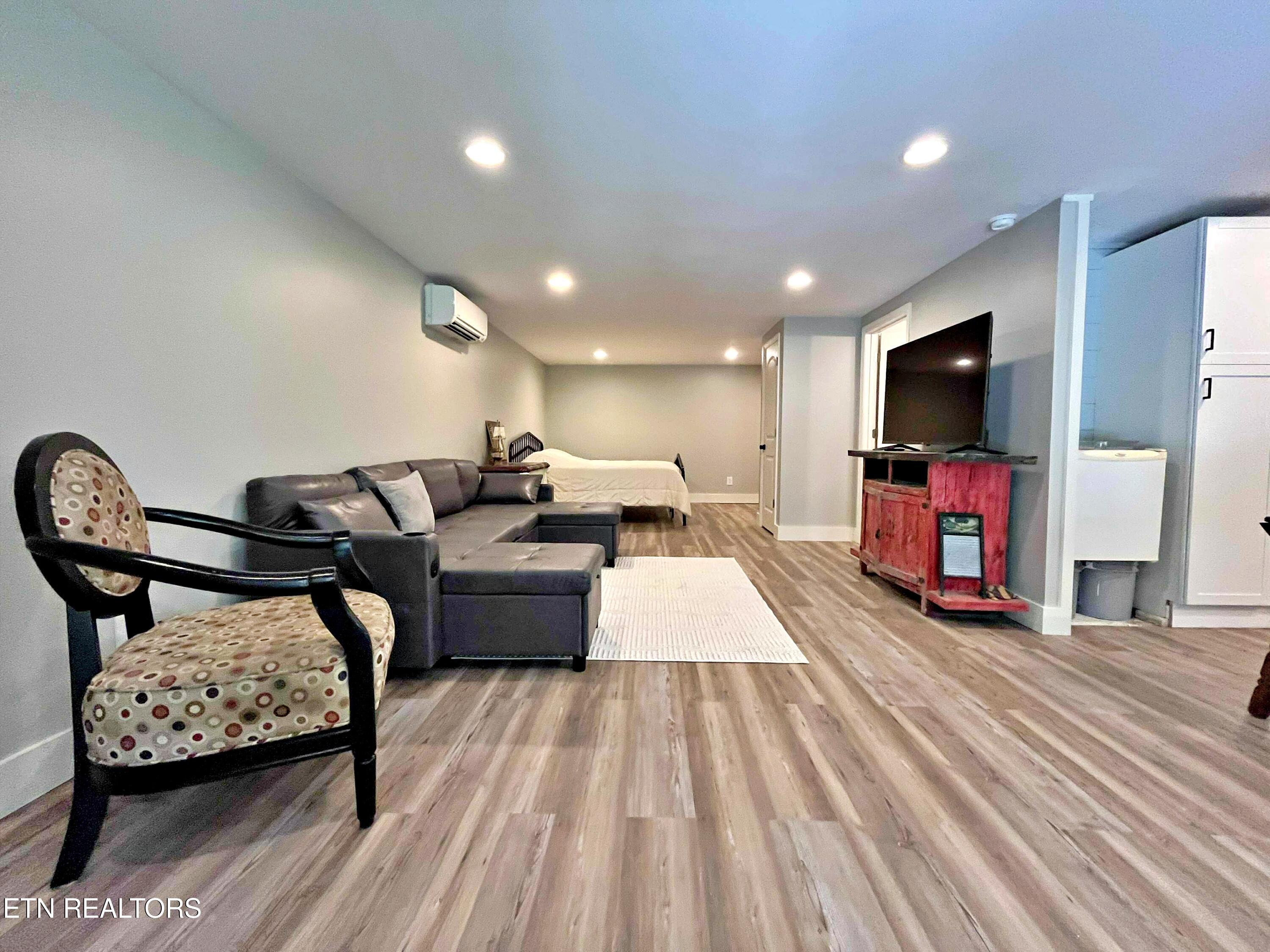 282 White Oak Road Decatur, TN 37322 - Photo 19 of 31 fbc4c651-8913-4bb5-98a4-823dcacfb038