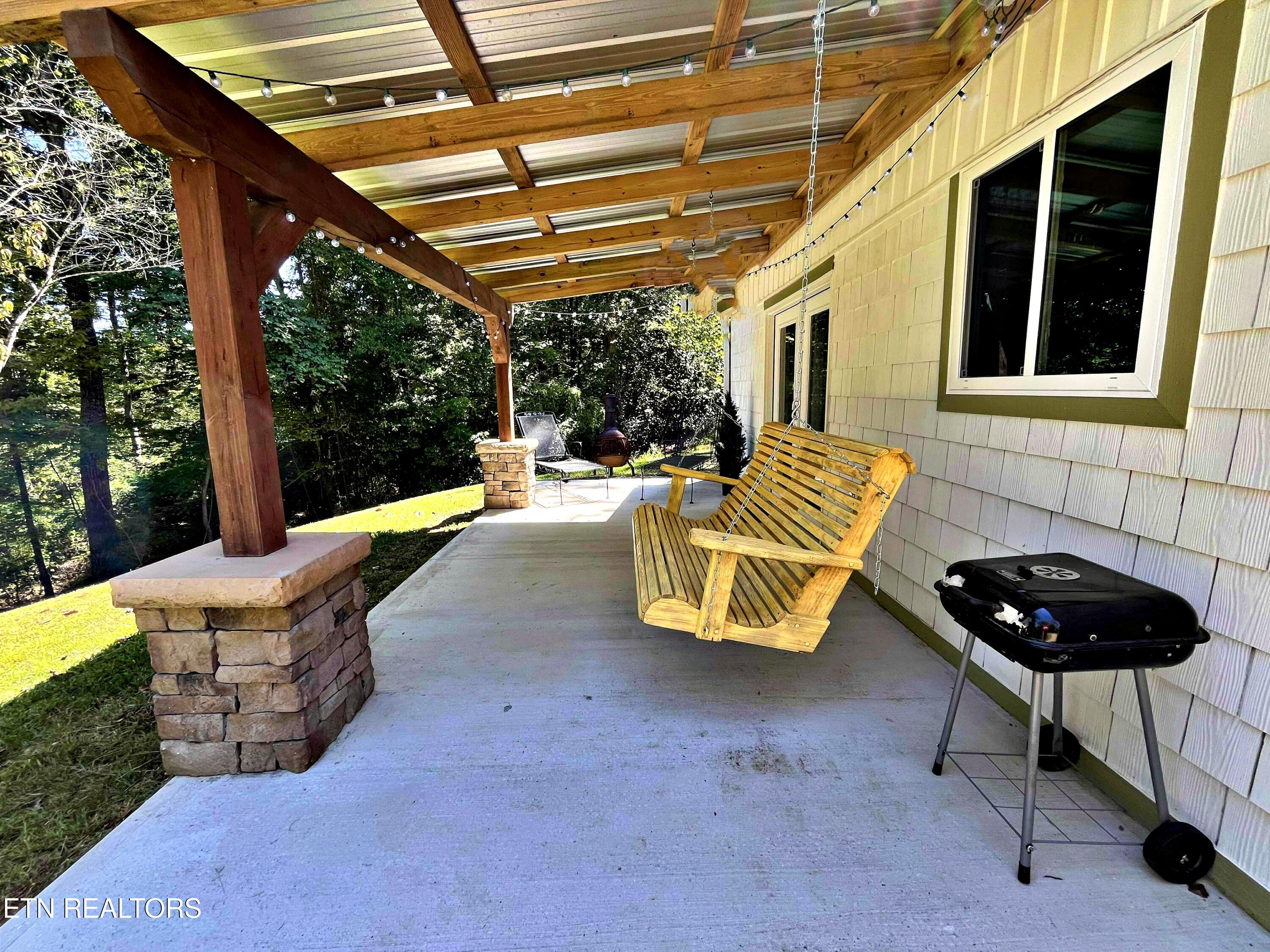 282 White Oak Road Decatur, TN 37322 - Photo 6 of 31 813f2dc6-18c3-4303-a637-b2807fb55746