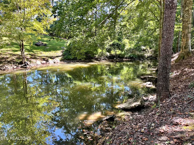 $265,000 | 282 White Oak Road, Decatur, TN 37322