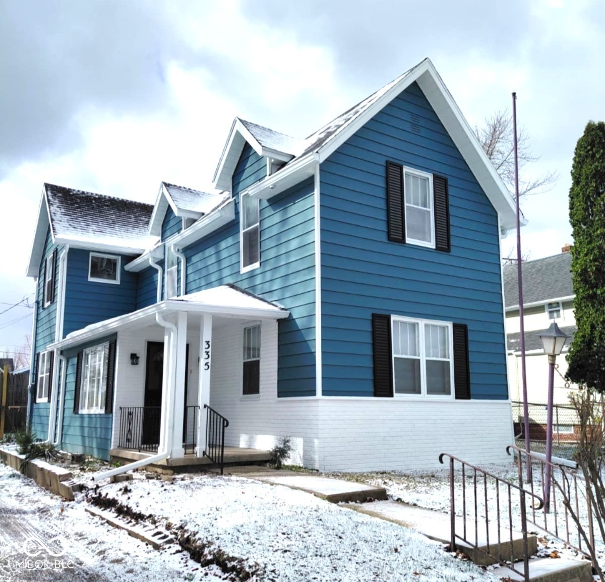 335 West 4th Street Anderson, IN 46016 - Photo 1 of 24