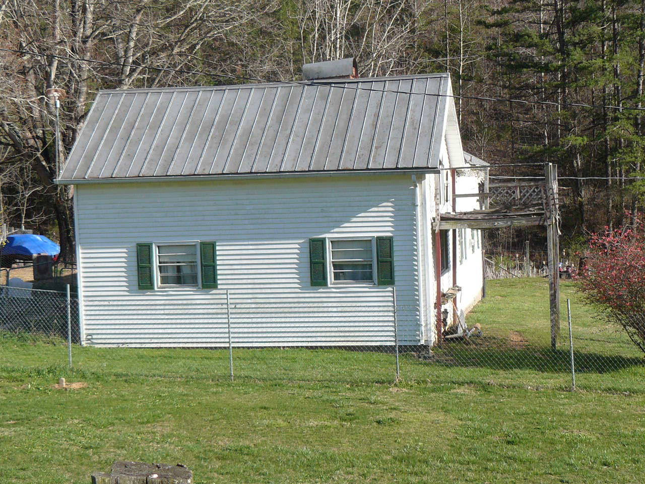 535 Frog Level Road Harrogate, TN 37752 - Photo 5 of 17 P1370414