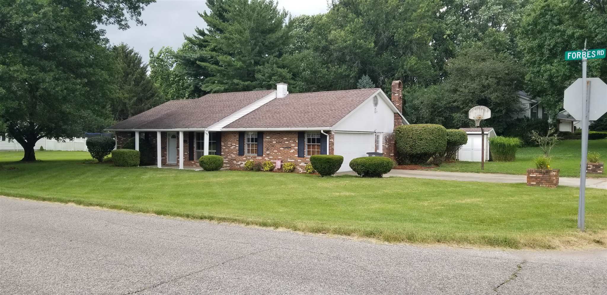 2008 Forbes Road Vincennes, IN 47591 - Photo 4 of 27 Gallery Image 4