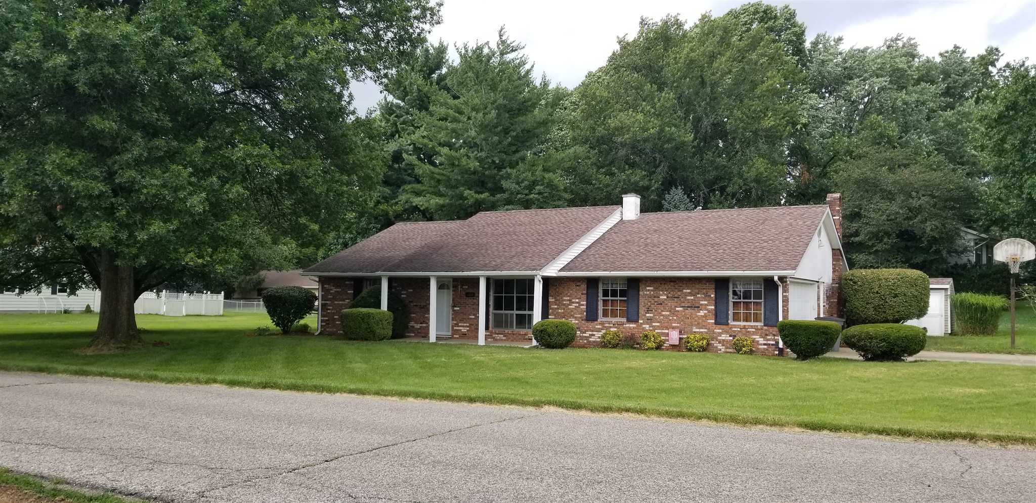 2008 Forbes Road Vincennes, IN 47591 - Photo 5 of 27 Gallery Image 5