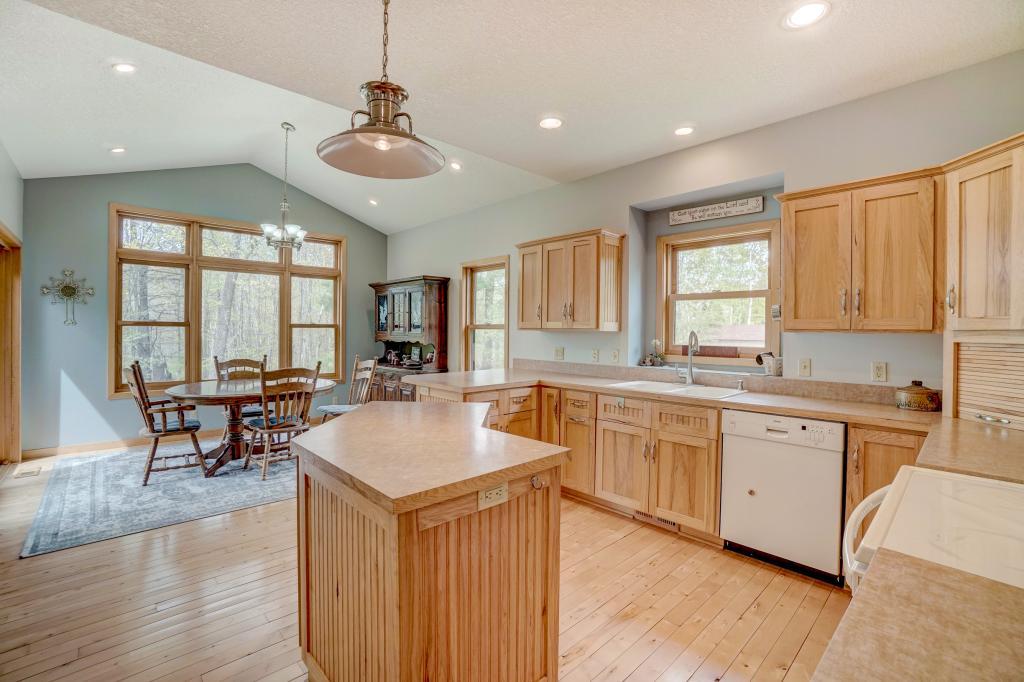 2430 Crescent Road Harris, MN 55032 - Photo 8 of 30 Gallery Image 8
