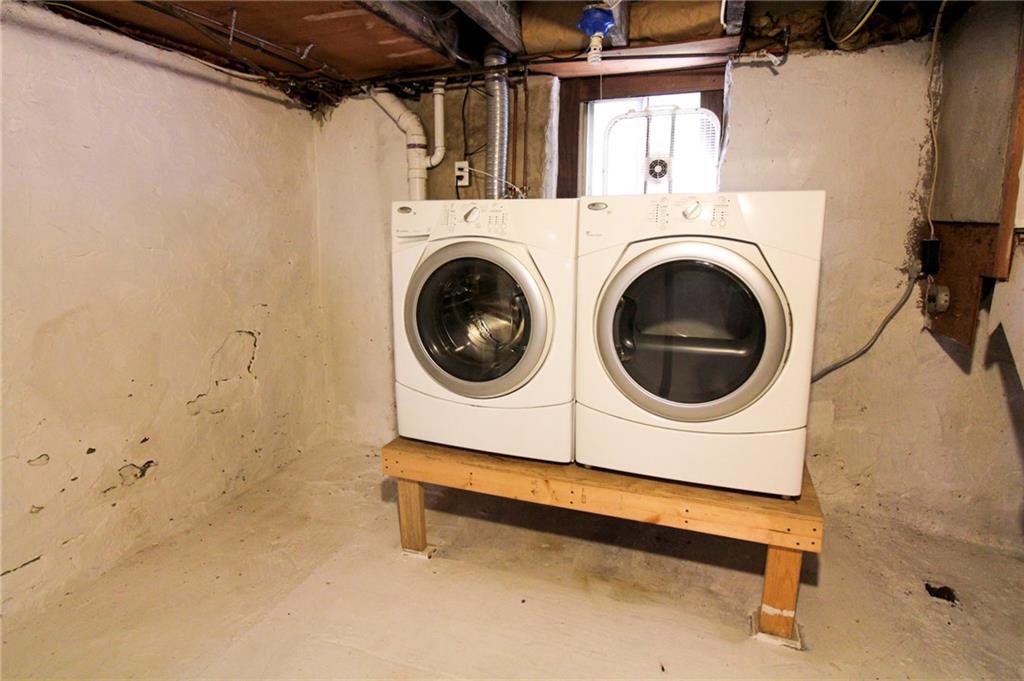53 Oakwood Road Pittsburgh, PA 15205 - Photo 17 of 21 Laundry